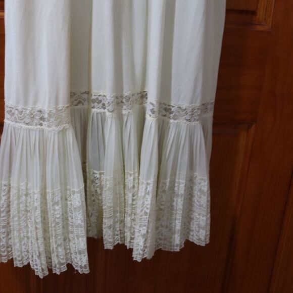 Van Raalte Vintage 1955 Off White Lace Pleated Slip Dress Large Nylon - Picture 7 of 16